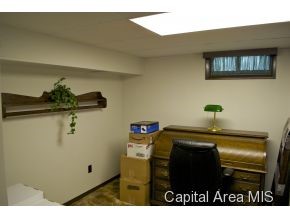 3001 Sandgate Road Springfield, IL 62702 - Photo 16 of 18