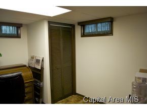 3001 Sandgate Road Springfield, IL 62702 - Photo 17 of 18