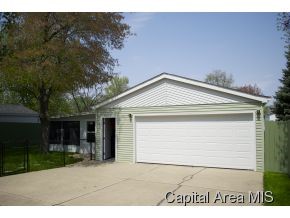 3001 Sandgate Road Springfield, IL 62702 - Photo 4 of 18
