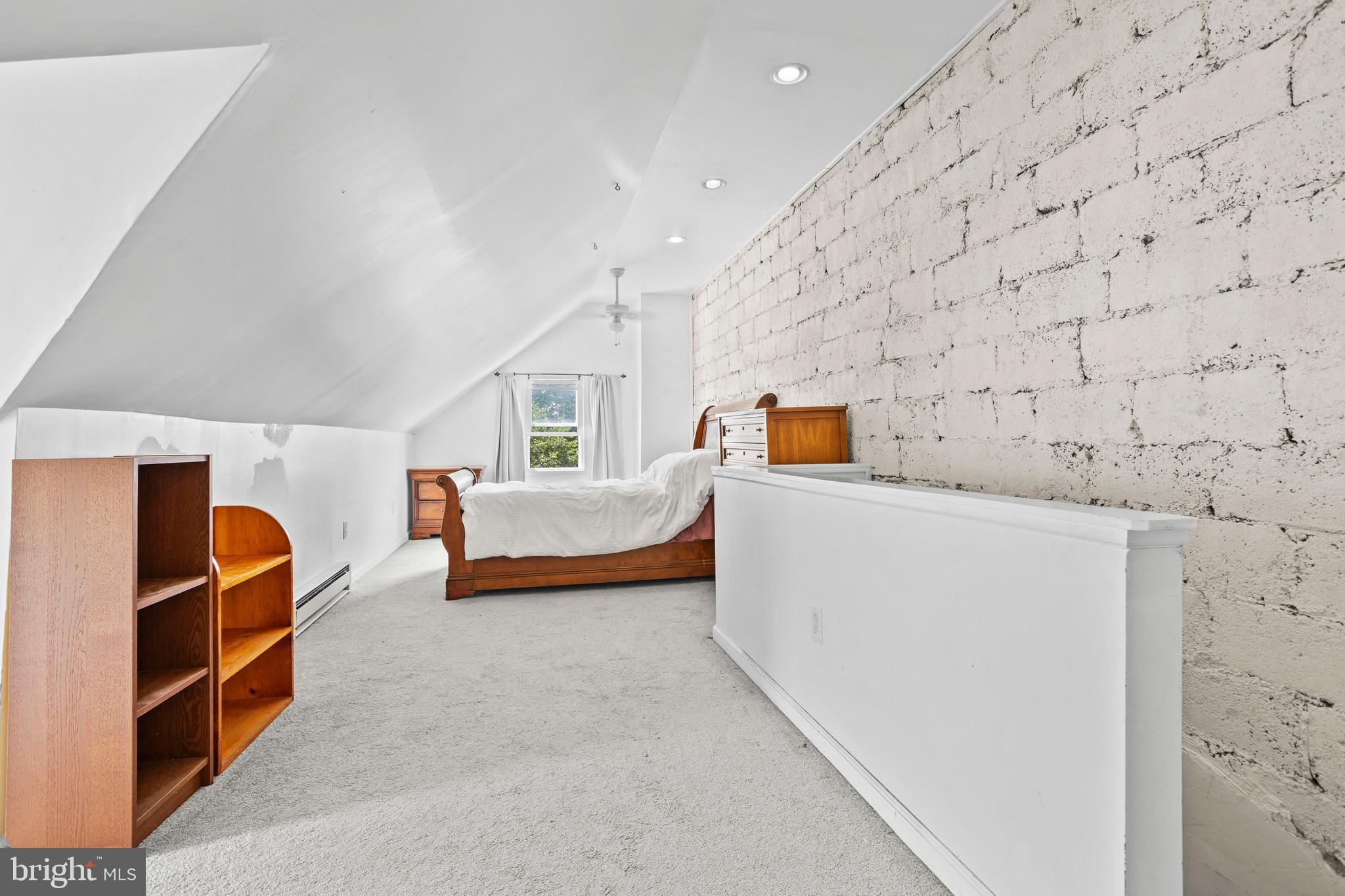316 Oxford Road Havertown, PA 19083 - Photo 20 of 27 Gallery Image 20