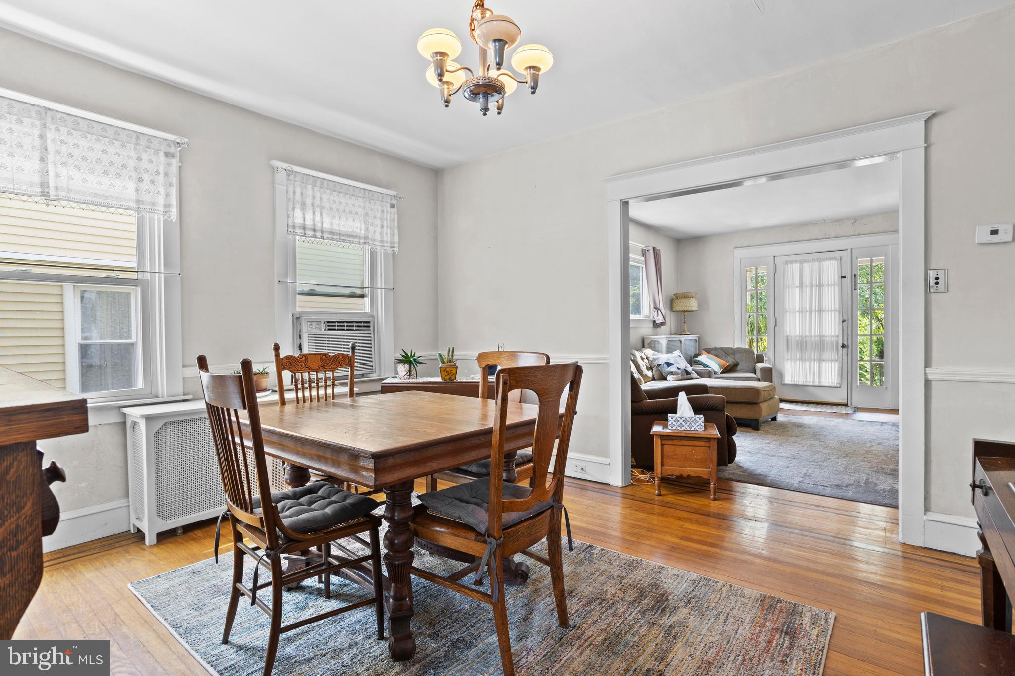 316 Oxford Road Havertown, PA 19083 - Photo 8 of 27 Gallery Image 8