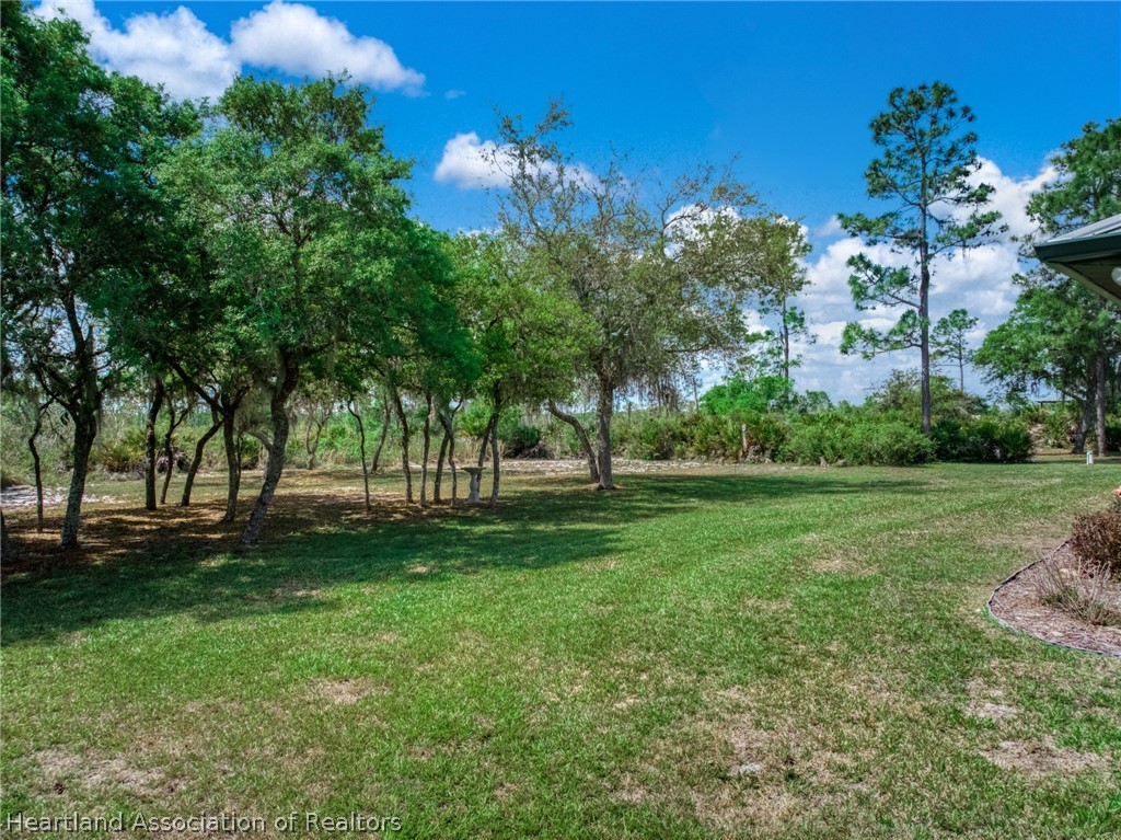 3723 Grand Concourse Sebring, FL 33875 - Photo 16 of 36