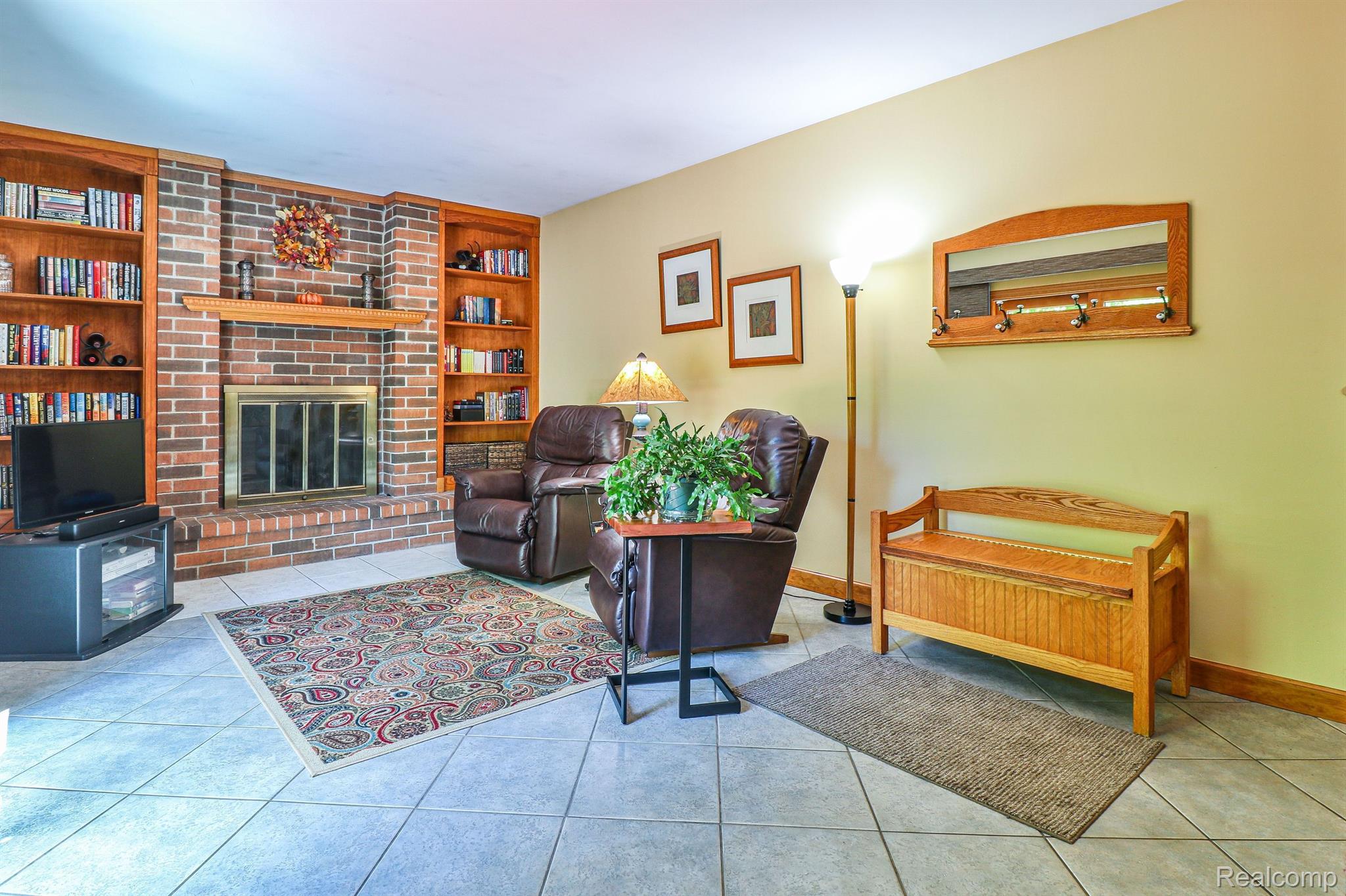 1243 Shenandoah Drive Rochester, MI 48306 - Photo 19 of 40 Gallery Image 19