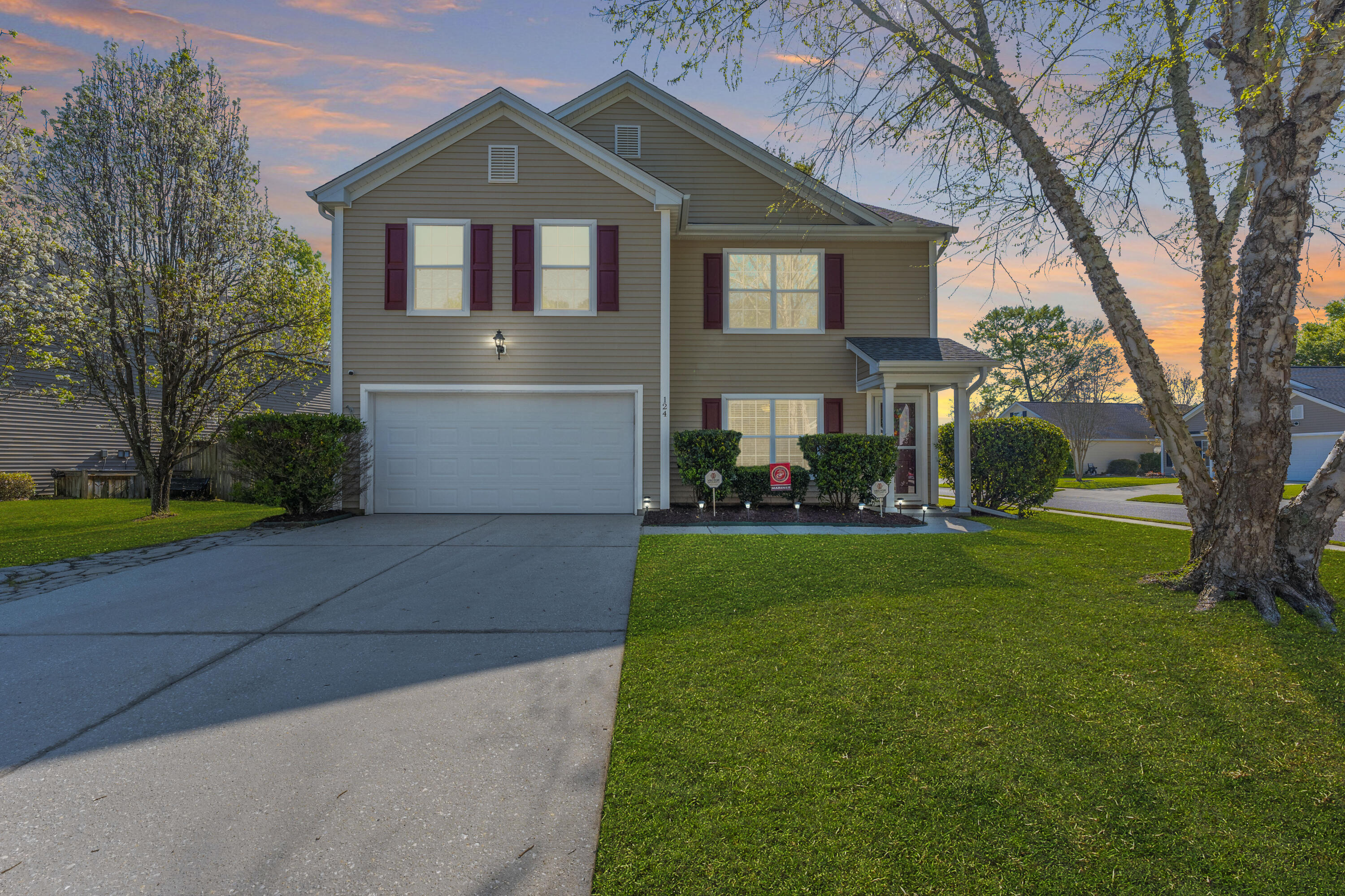 124 Thistle Road Goose Creek, SC 29445 - Photo 1 of 47 A-Twilight