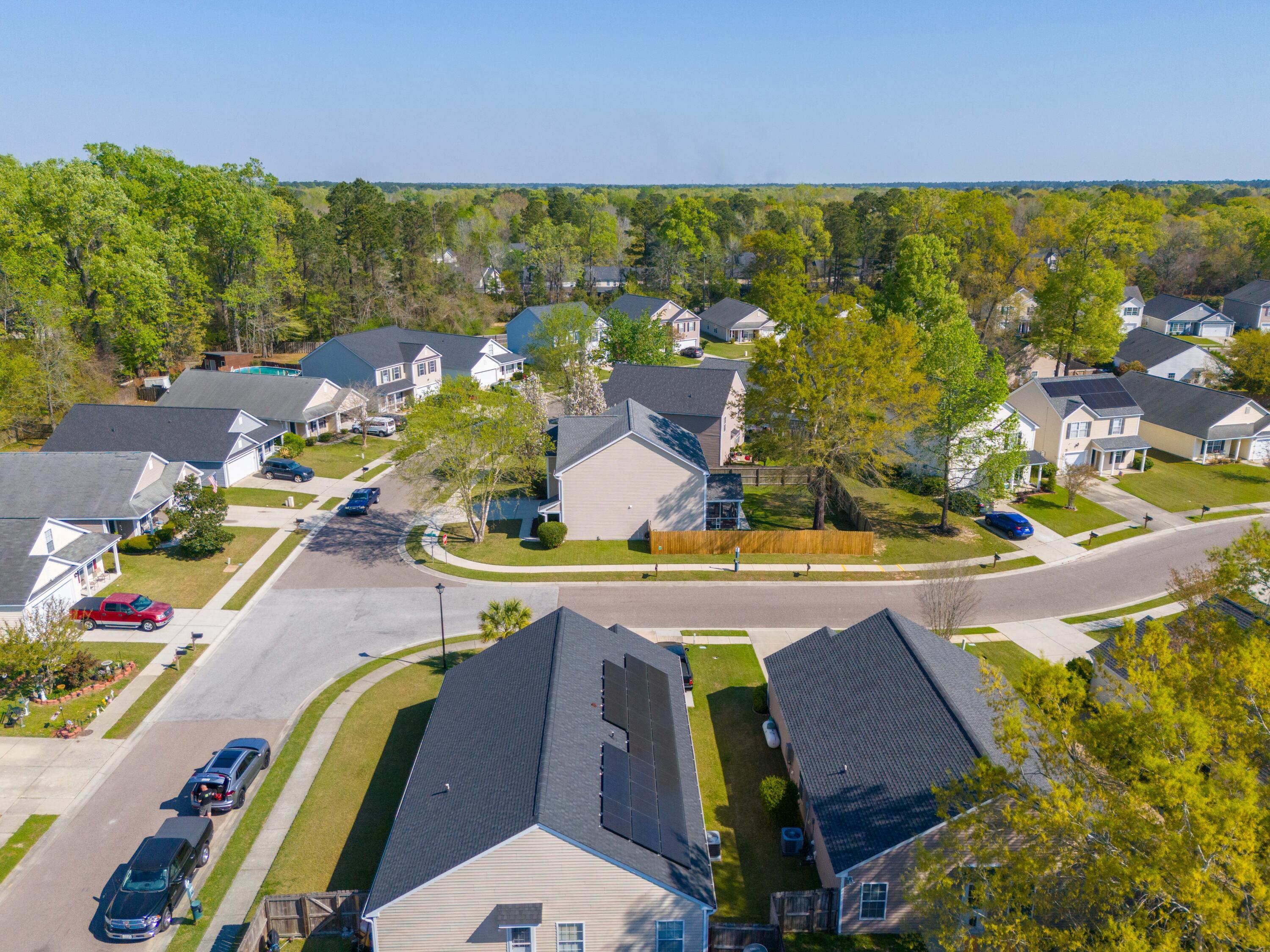 124 Thistle Road Goose Creek, SC 29445 - Photo 15 of 47 1000002612