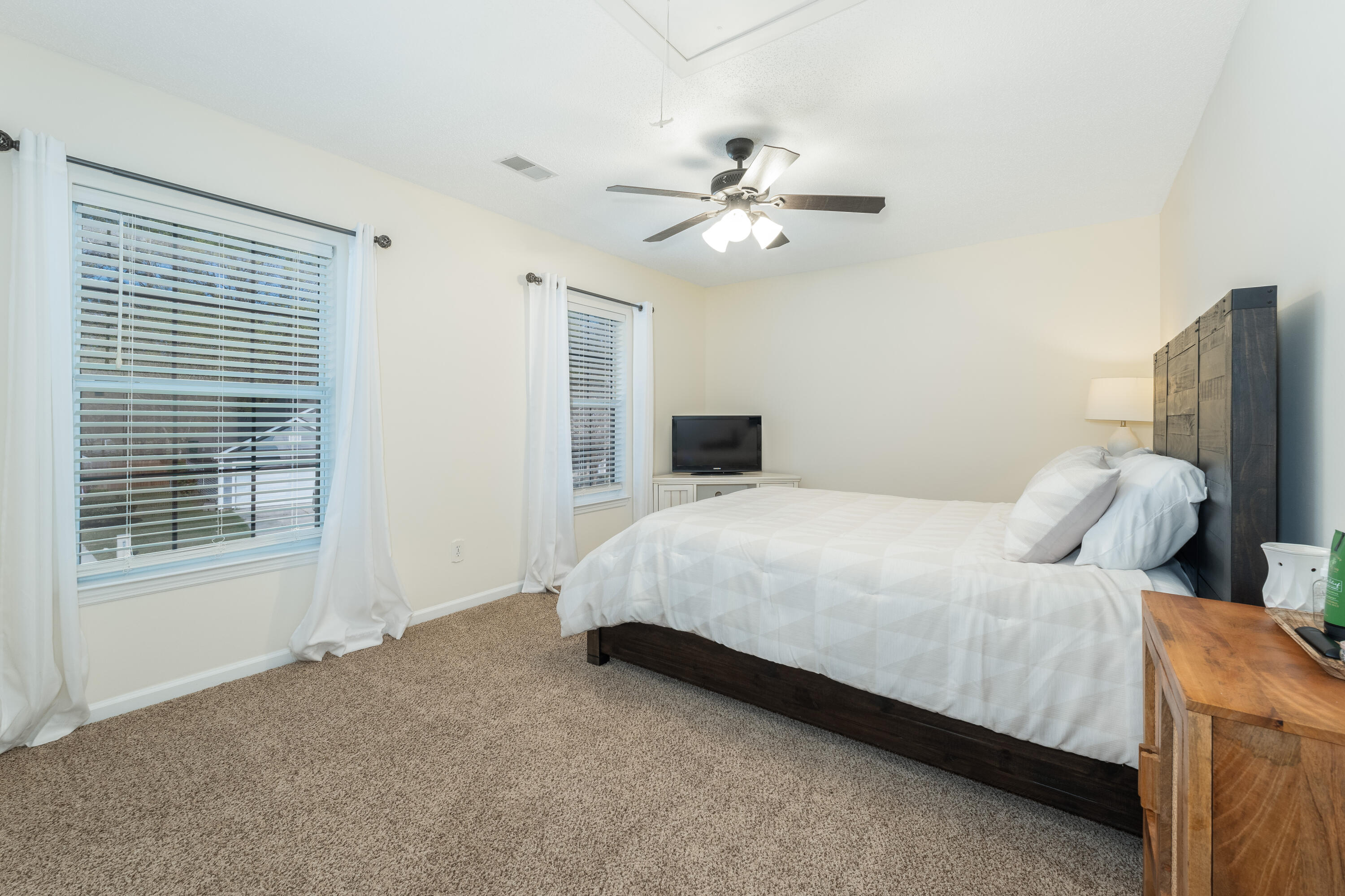 124 Thistle Road Goose Creek, SC 29445 - Photo 36 of 47 P1030125-Edit