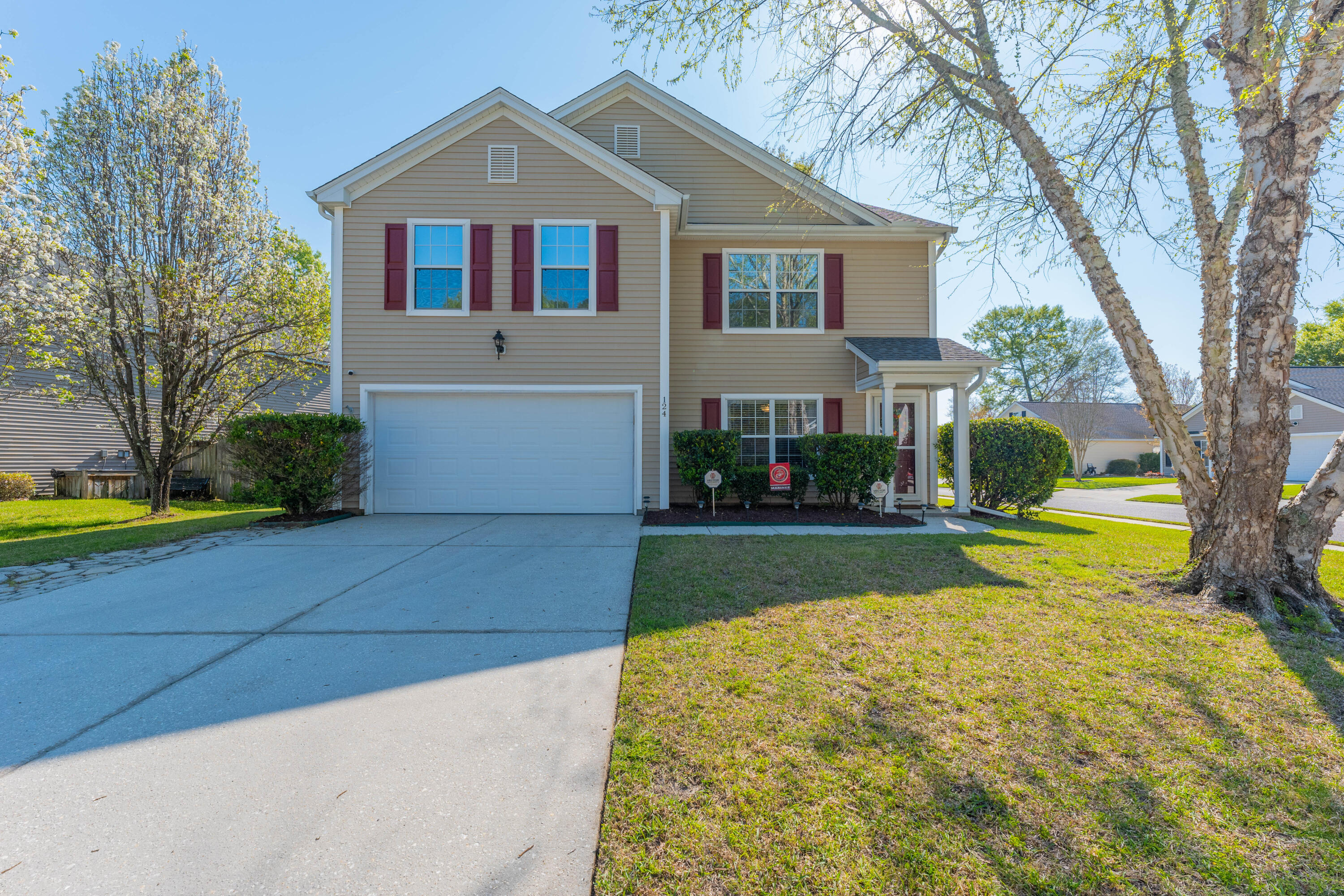 124 Thistle Road Goose Creek, SC 29445 - Photo 4 of 47 P1030149