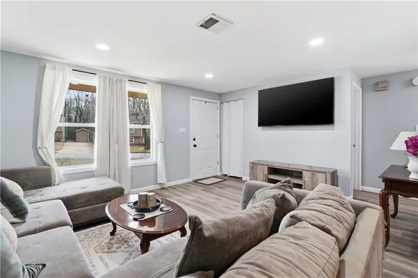 $267,500 | 1337 Muirforest Drive, Stone Mountain, GA 30088