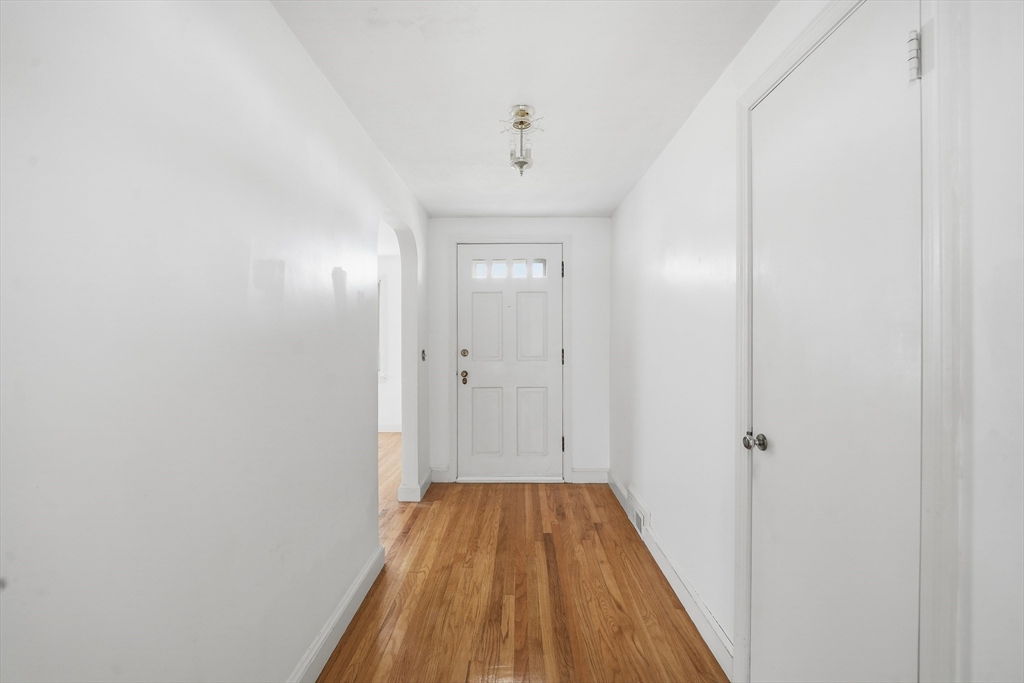 15 Kingoke Lane Springfield, MA 01129 - Photo 13 of 24