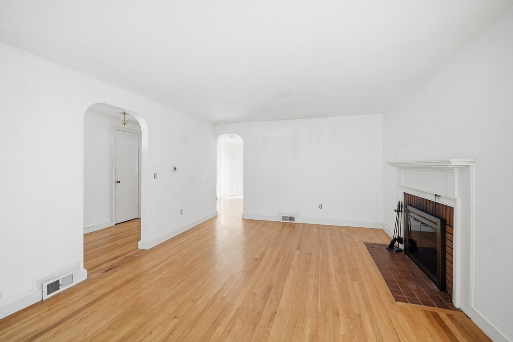 15 Kingoke Lane Springfield, MA 01129 - Photo 16 of 24