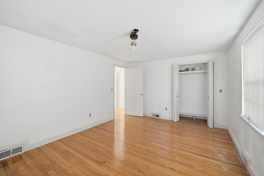 15 Kingoke Lane Springfield, MA 01129 - Photo 21 of 24