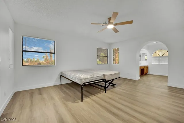 $3,000 | 2812 Waterview Drive, Las Vegas, NV 89117