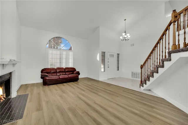 $3,000 | 2812 Waterview Drive, Las Vegas, NV 89117