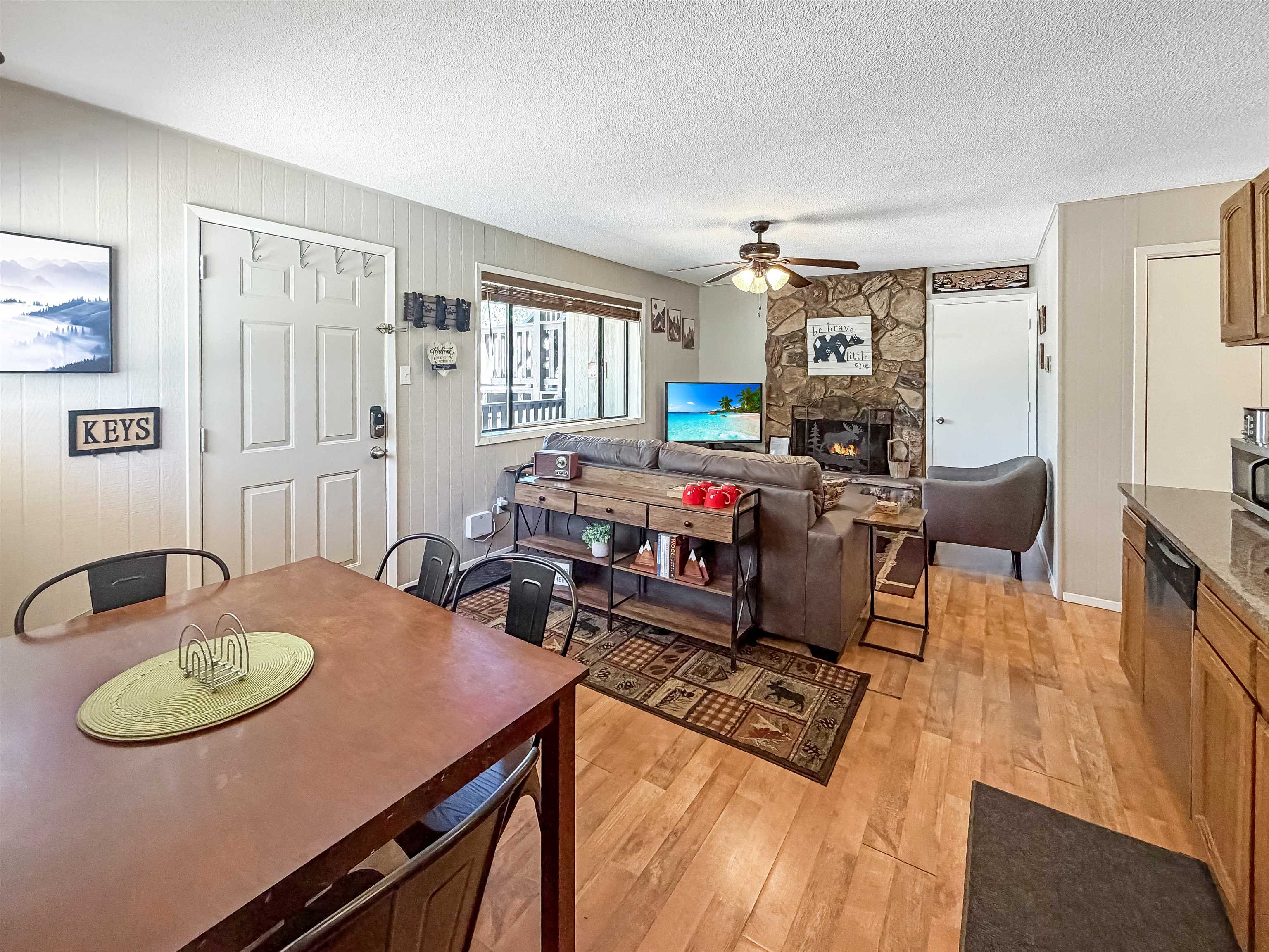 64 Mammoth Mountain Road, Unit 215 Angel Fire, NM 87710 - Photo 11 of 31 Gallery Image 11