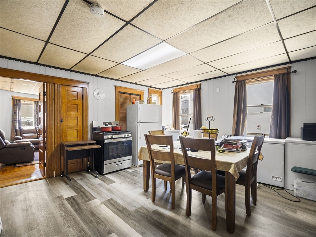 8 Douglas Street Worcester, MA 01603 - Photo 28 of 42