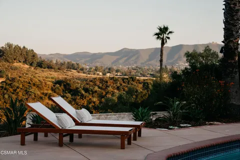 $2,175,000 | 1884 Calle Salto, Thousand Oaks, CA 91360