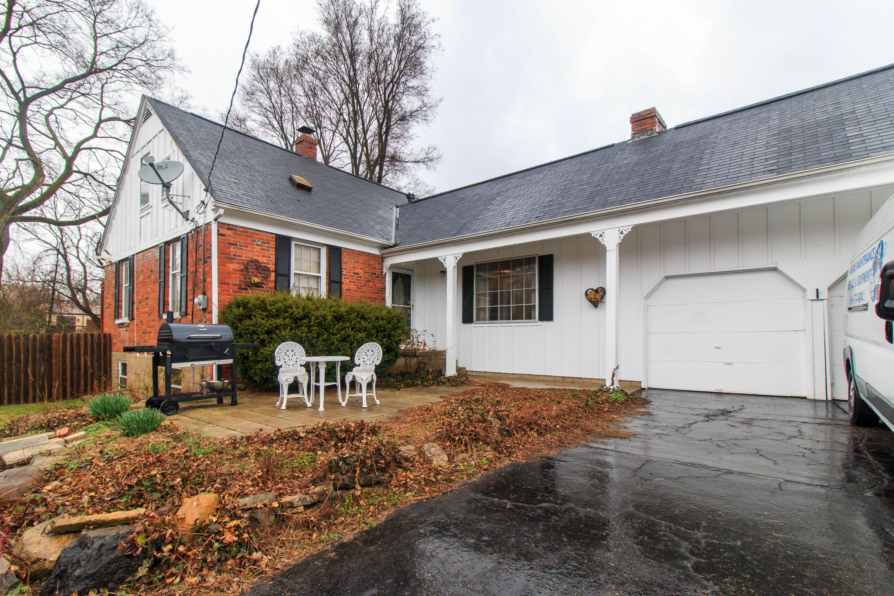 3410 Fisher Road Columbus, OH 43204 - Photo 1 of 27 Gallery Image 1