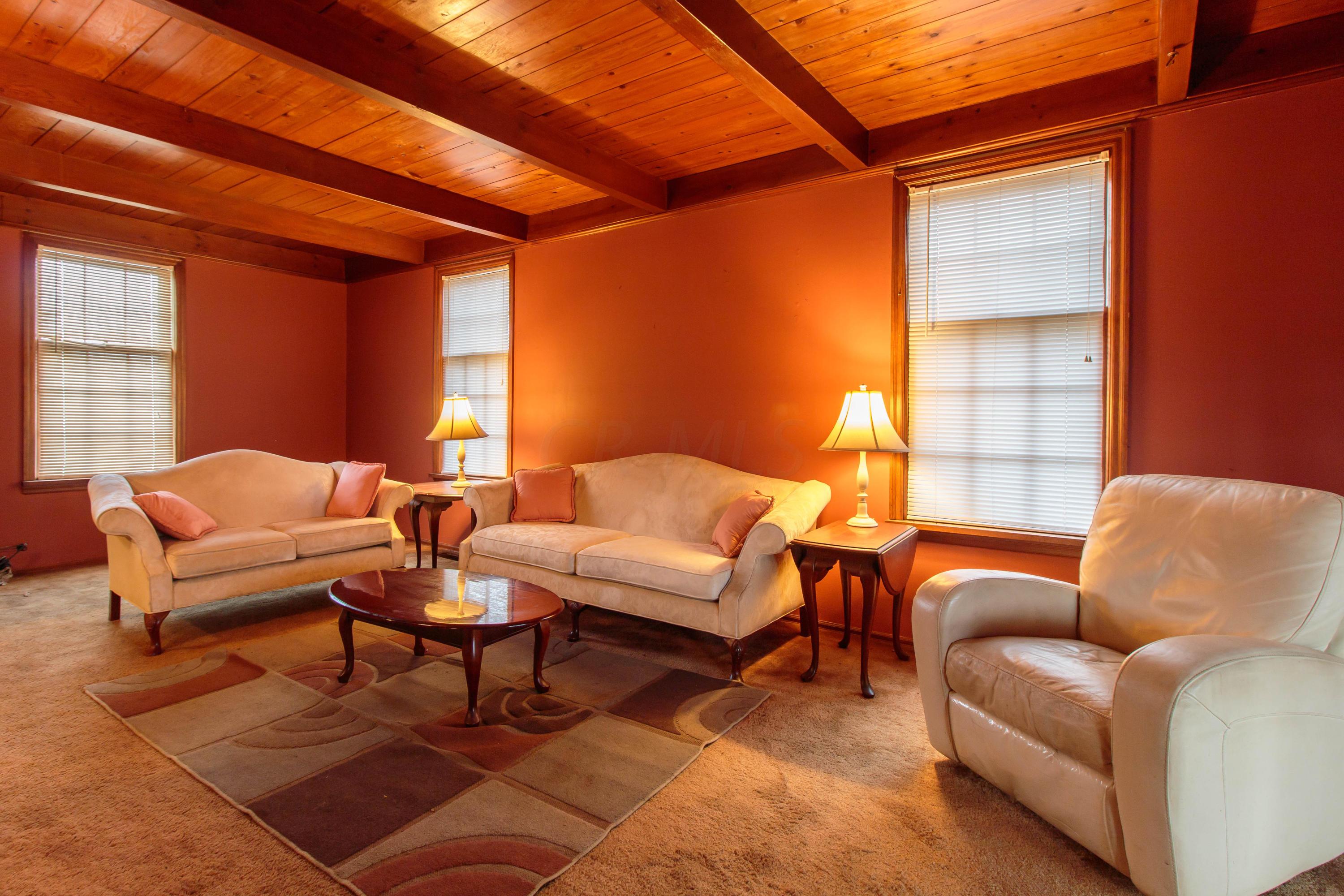 3410 Fisher Road Columbus, OH 43204 - Photo 4 of 27 Gallery Image 4