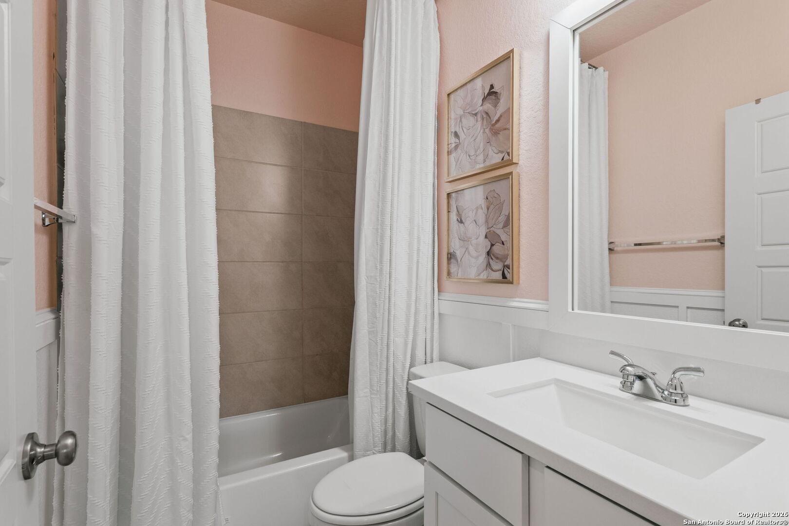 303 Navarro Boerne, TX 78006 - Photo 31 of 38