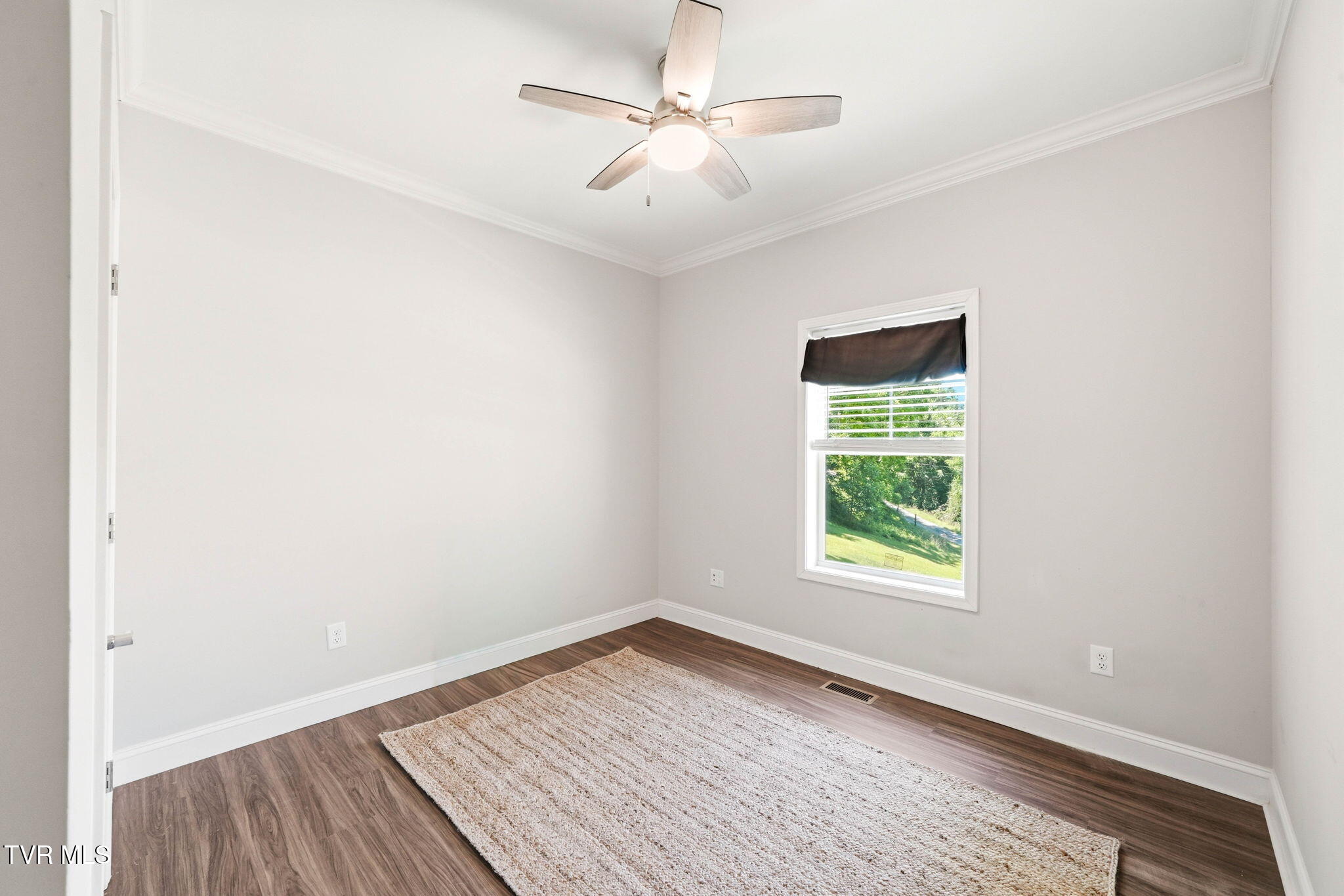 513 Raven Cliff Road Erwin, TN 37650 - Photo 24 of 42 16-web-or-mls-513 Raven Cliff Rd-23