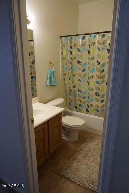 1146 East Ranch Court Gilbert, AZ 85296 - Photo 15 of 18 bath2