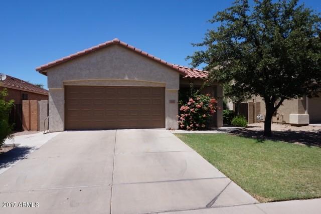 1146 East Ranch Court Gilbert, AZ 85296 - Photo 2 of 18 front2