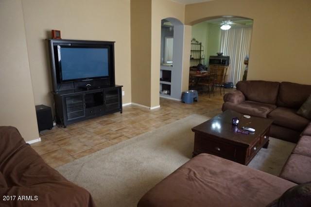 1146 East Ranch Court Gilbert, AZ 85296 - Photo 5 of 18 family