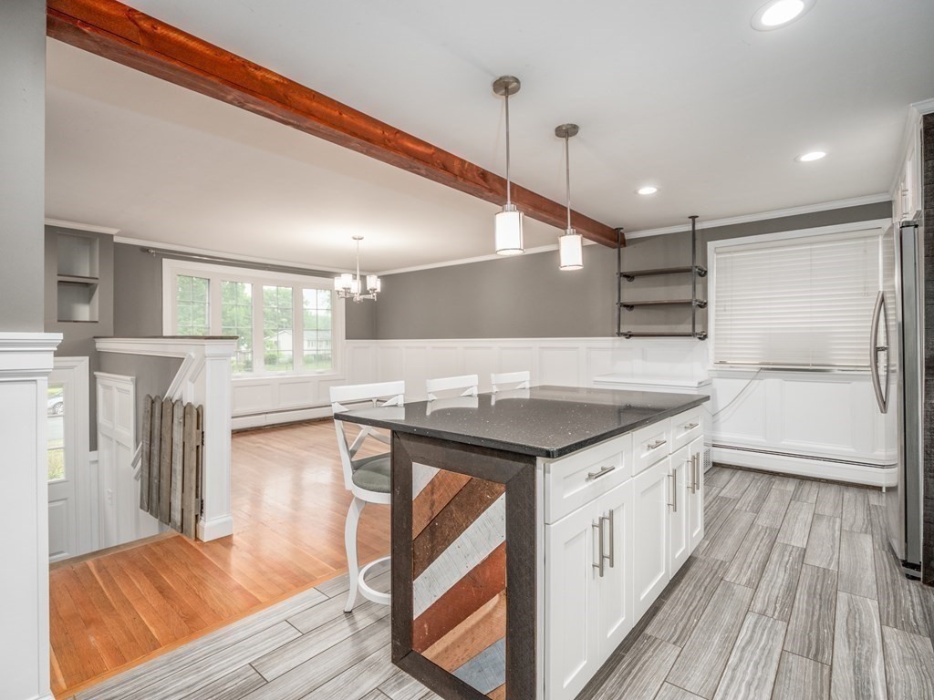 93 River Road Lowell, MA 01852 - Photo 9 of 38 Gallery Image 9