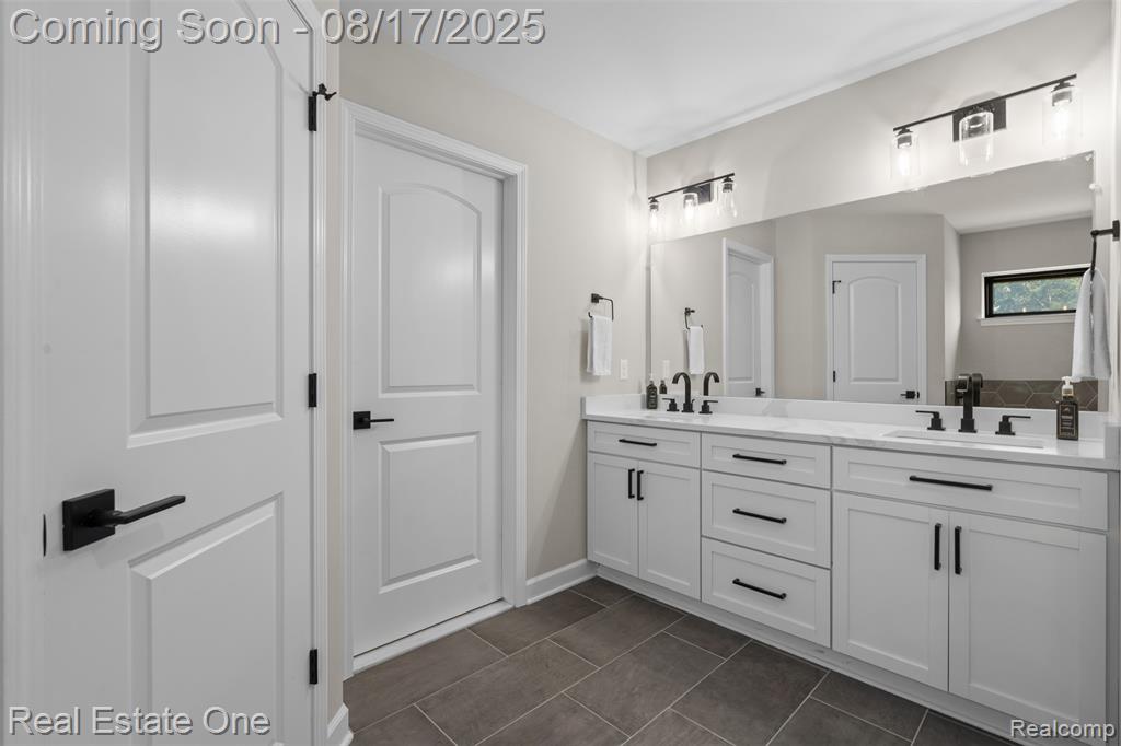 78758 Angling Road Richmond, MI 48062 - Photo 25 of 50