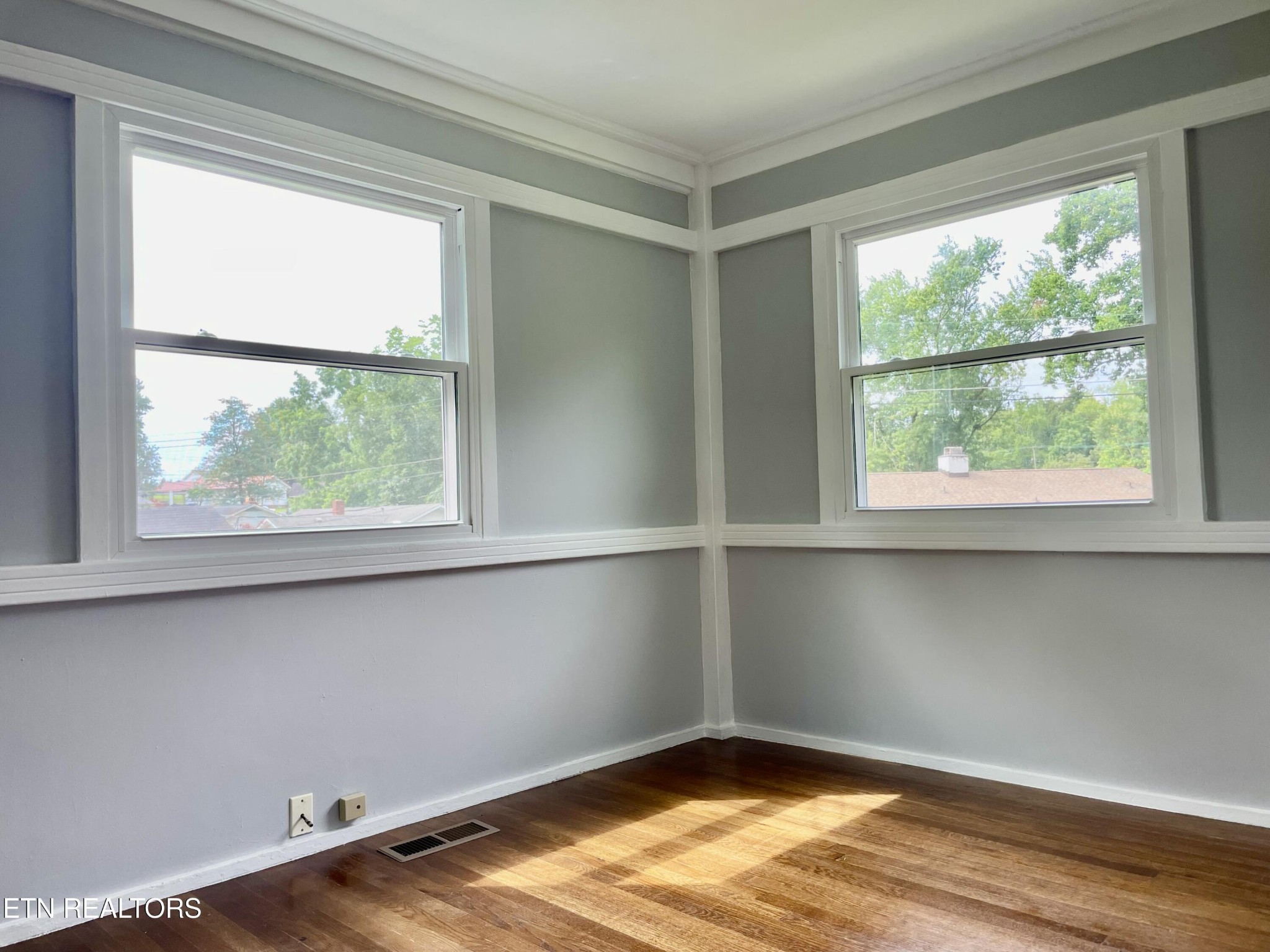 104 Vista Road Oak Ridge, TN 37830 - Photo 17 of 18 Gallery Image 17