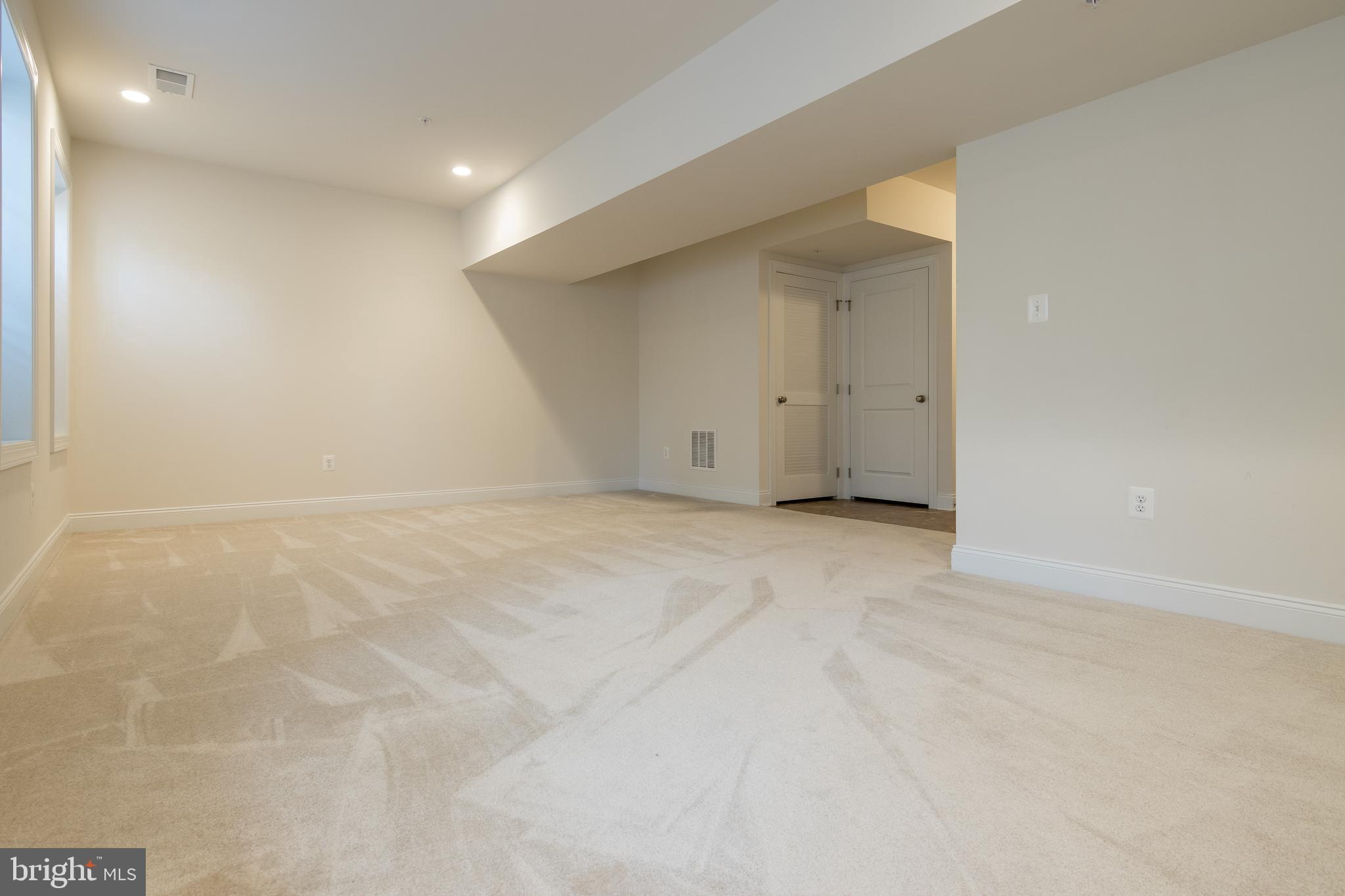 2501 Cherry Tree Road Hanover, MD 21076 - Photo 27 of 39