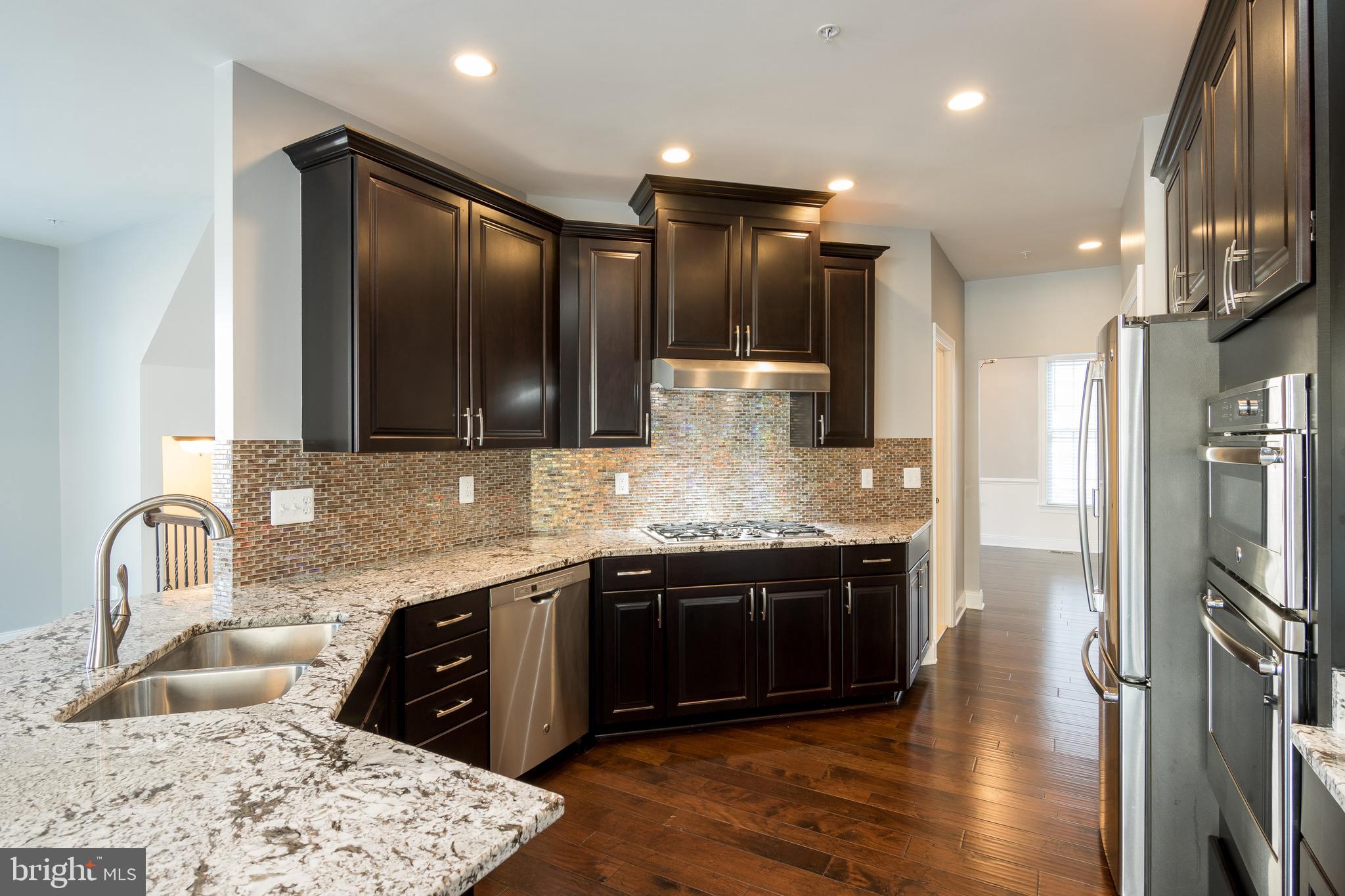 2501 Cherry Tree Road Hanover, MD 21076 - Photo 4 of 39