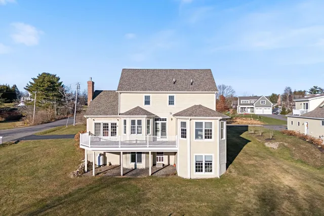 $1,595,000 | 1 River Farm Road, York, ME 03909
