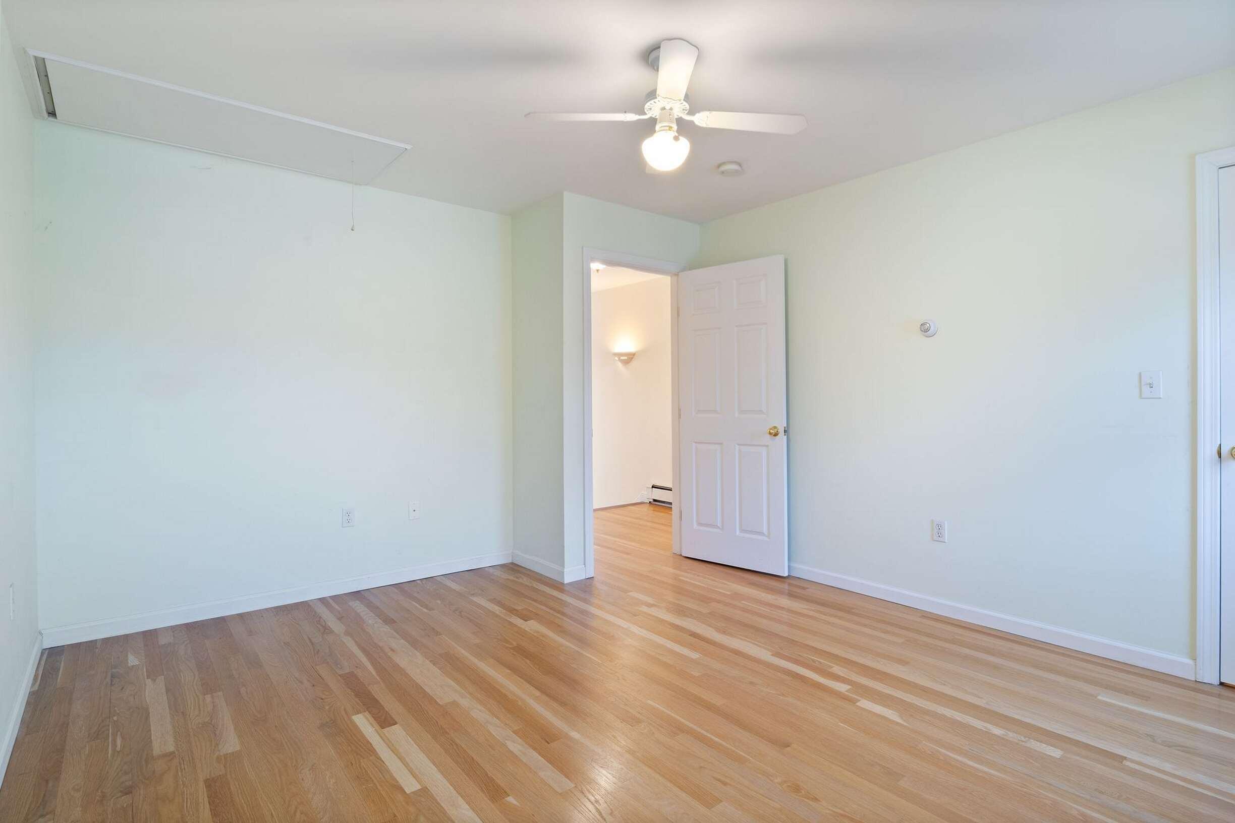 1 River Farm Road York, ME 03909 - Photo 35 of 42 Bedroom 3