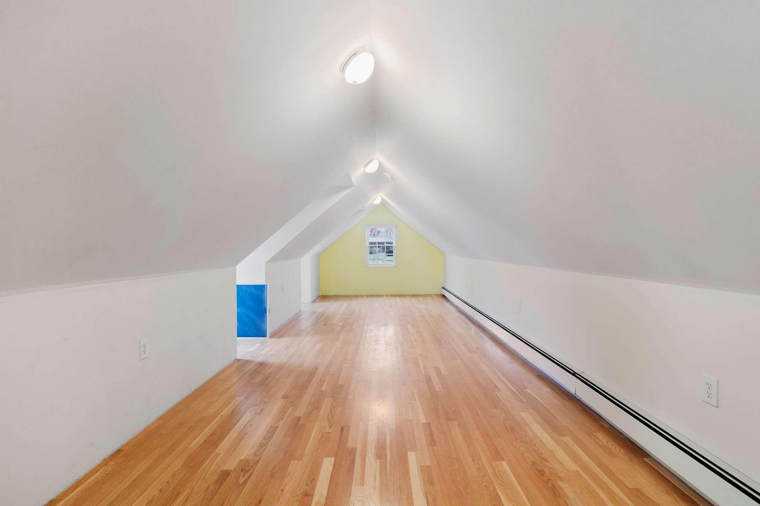 1 River Farm Road York, ME 03909 - Photo 38 of 43 Bonus room