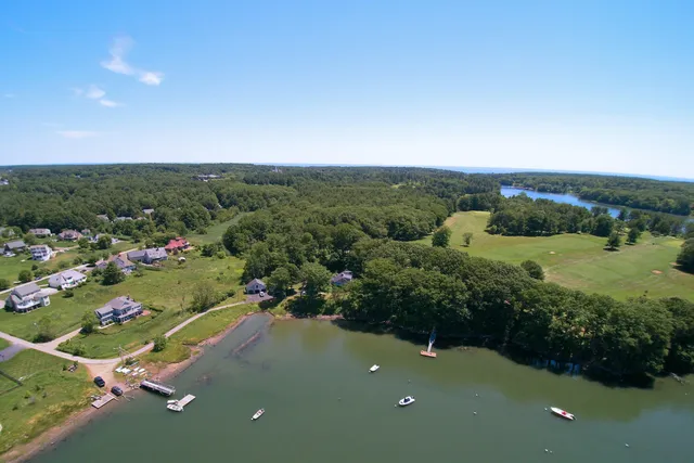 $1,595,000 | 1 River Farm Road, York, ME 03909