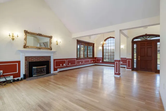 $1,595,000 | 1 River Farm Road, York, ME 03909