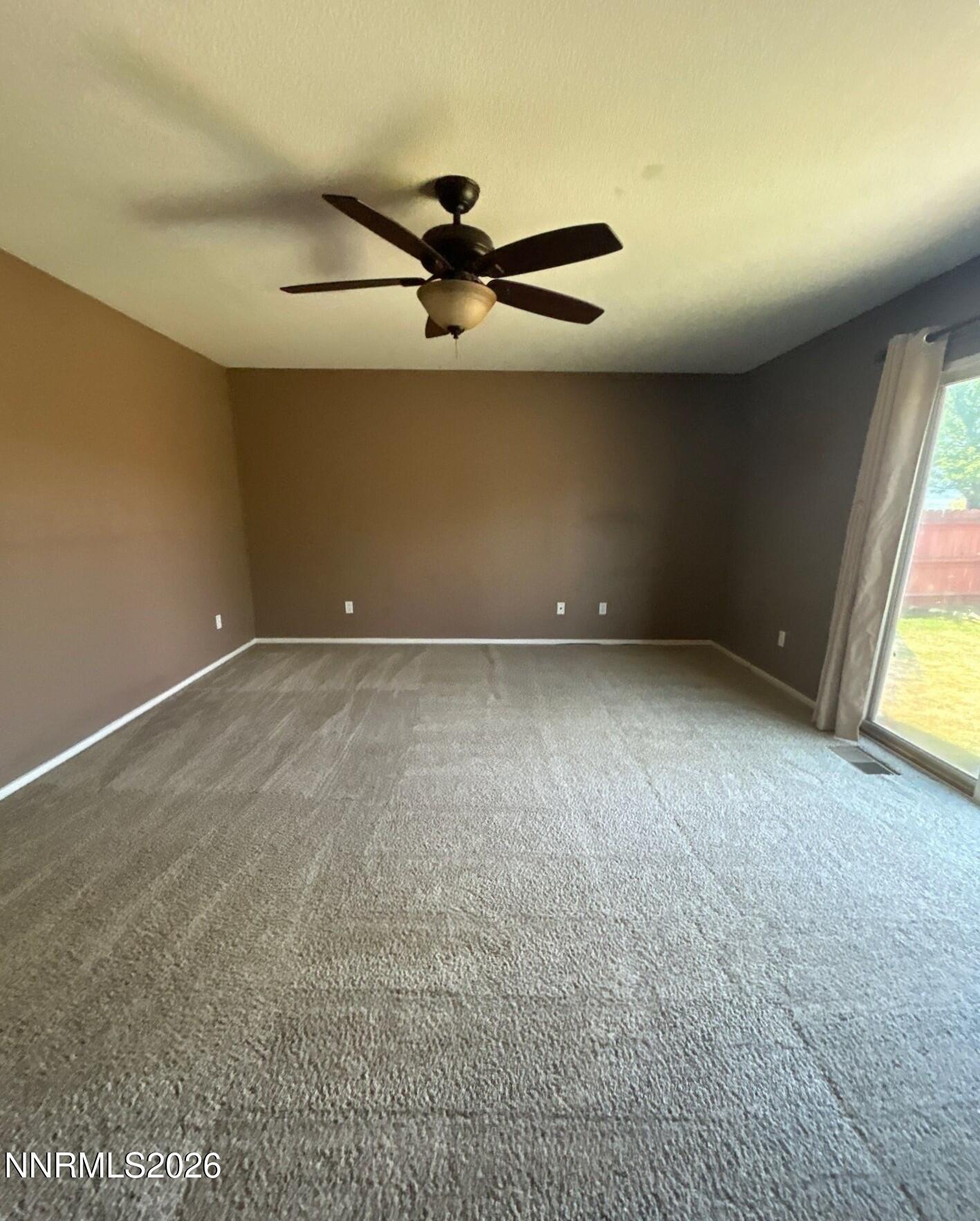 17481 Crystal Canyon Boulevard Reno, NV 89508 - Photo 7 of 15 64-May 09 2025 01_45pm-w858