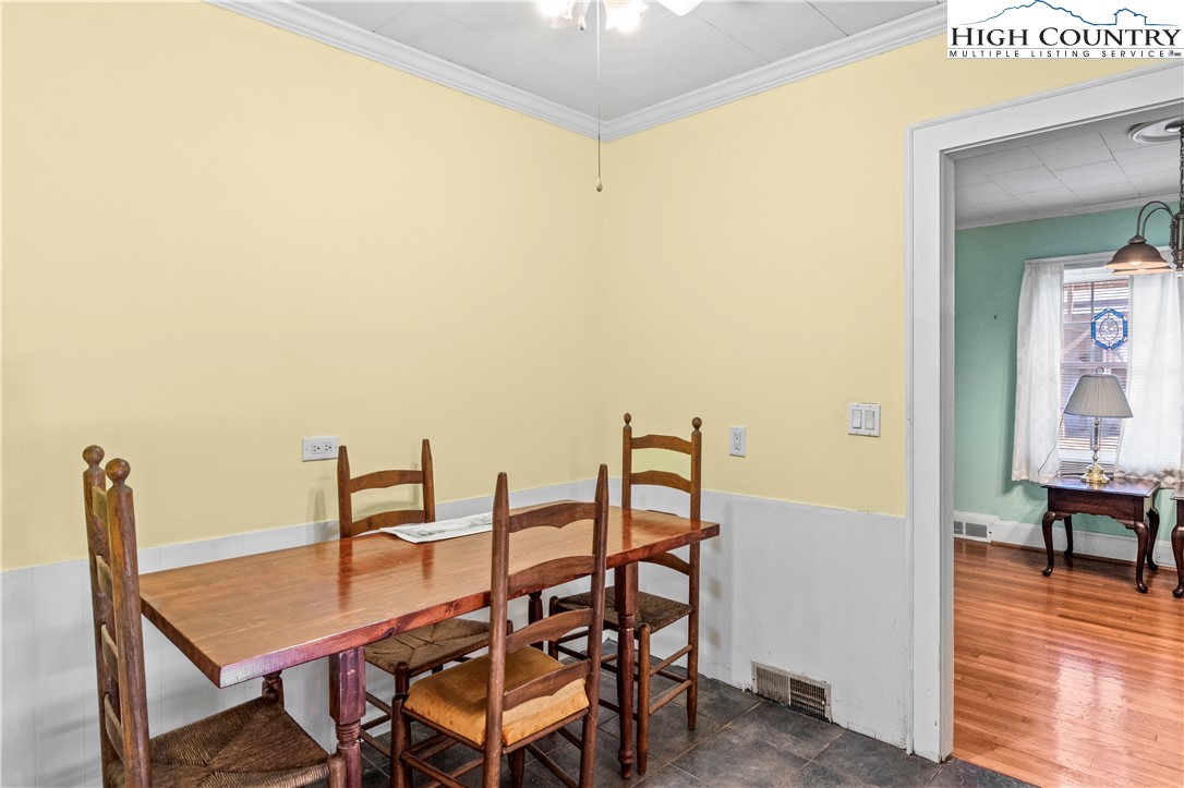 131 Young Street Elkin, NC 28621 - Photo 22 of 39