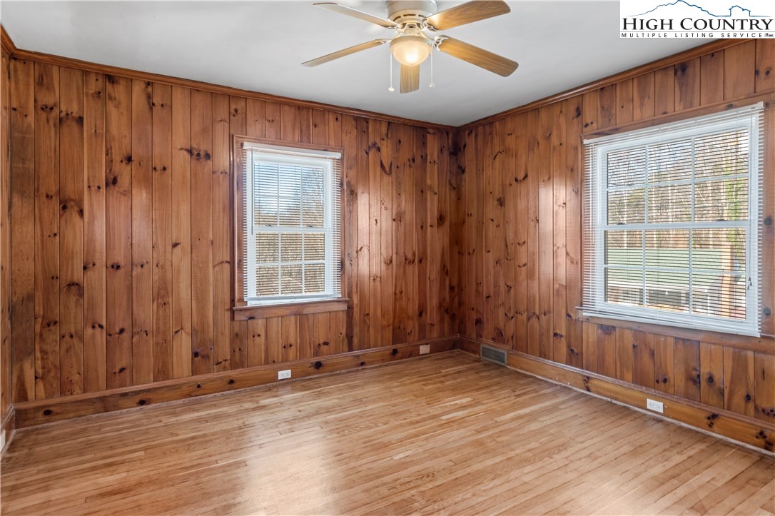 131 Young Street Elkin, NC 28621 - Photo 23 of 39