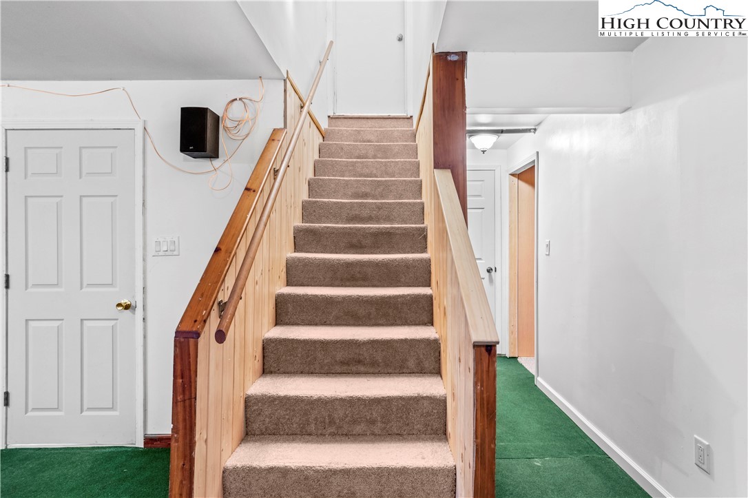 131 Young Street Elkin, NC 28621 - Photo 25 of 39