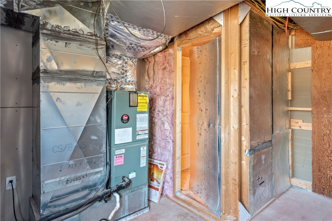 131 Young Street Elkin, NC 28621 - Photo 28 of 39