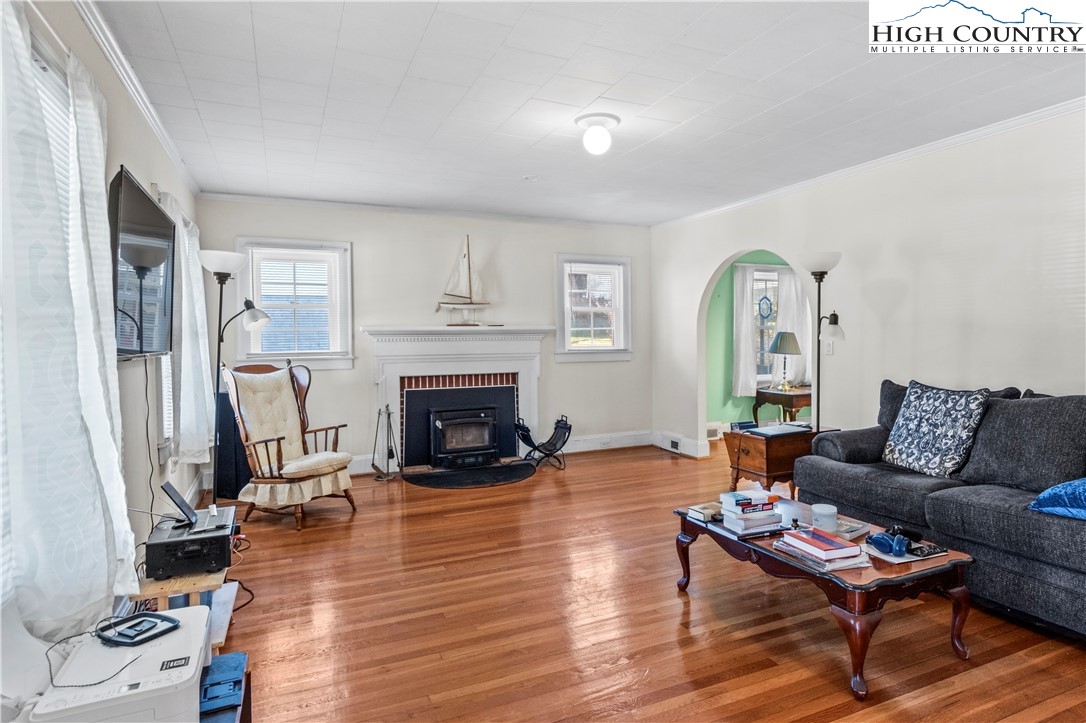 131 Young Street Elkin, NC 28621 - Photo 7 of 39