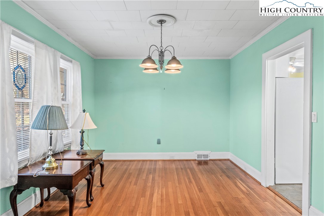 131 Young Street Elkin, NC 28621 - Photo 10 of 39