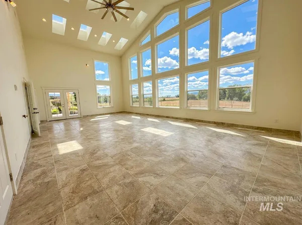 $1,480,900 | 25792 River Road, Grand View, ID 83624