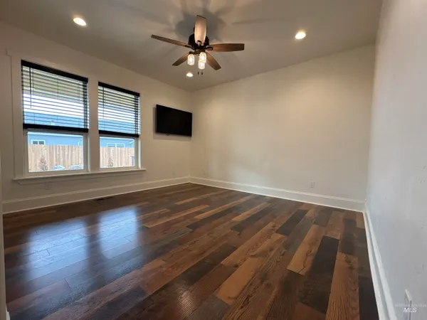 $1,480,900 | 25792 River Road, Grand View, ID 83624