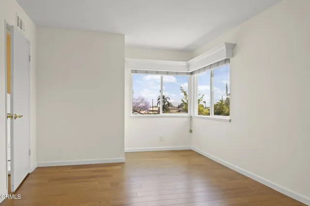 $1,100,000 | 124 Reddington Court, Camarillo, CA 93010