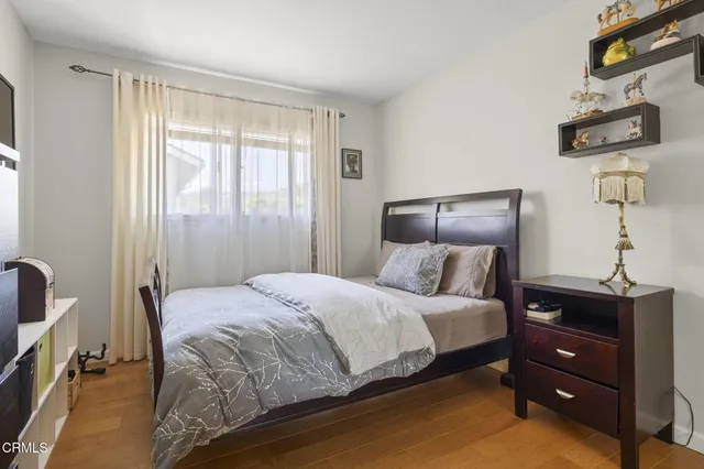 $1,100,000 | 124 Reddington Court, Camarillo, CA 93010