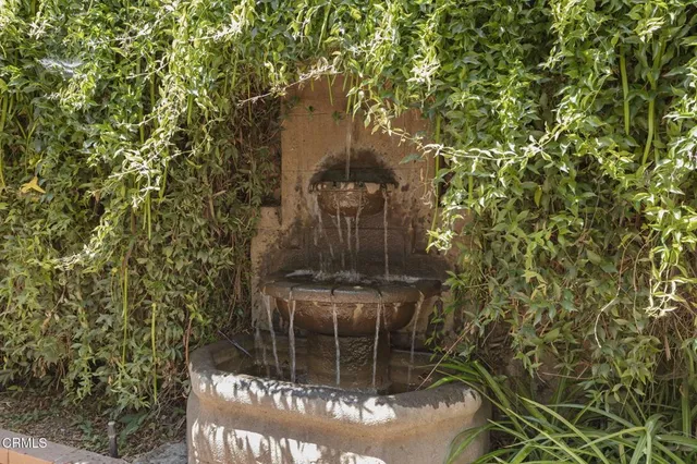 $1,100,000 | 124 Reddington Court, Camarillo, CA 93010