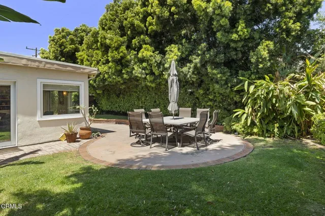 $1,100,000 | 124 Reddington Court, Camarillo, CA 93010